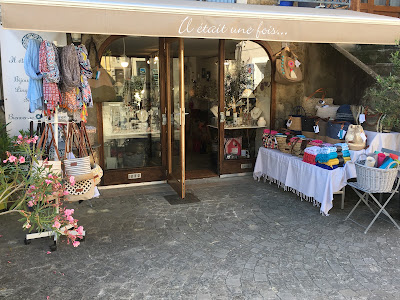 IL ÉTAIT UNE FOIS... à Grignan