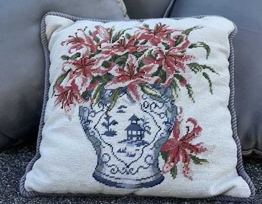 Thrift Store «Tambourine Resale Shop», reviews and photos, 1619 10th Ave, Vero Beach, FL 32960, USA