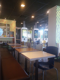 Atmosphère du Restauration rapide McDonald's à Balaruc-le-Vieux - n°12