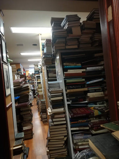 Book Store «Mizrahi Book Store», reviews and photos, 3114 Quentin Rd, Brooklyn, NY 11234, USA