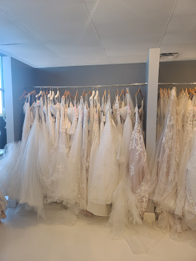 Bridal Shop «Mia Grace Bridal», reviews and photos, 108 Chesterfield Towne Center, Chesterfield, MO 63005, USA
