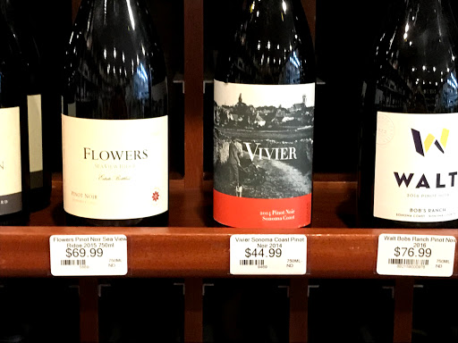 Liquor Store «Mission Liquor Store», reviews and photos, 1801 E Washington Blvd, Pasadena, CA 91104, USA