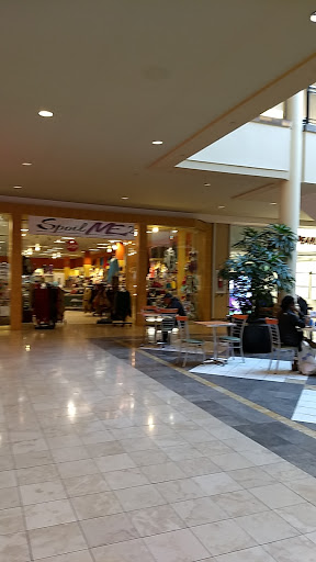 Shopping Mall «Springfield Mall», reviews and photos, 1250 Baltimore Pike, Springfield, PA 19064, USA