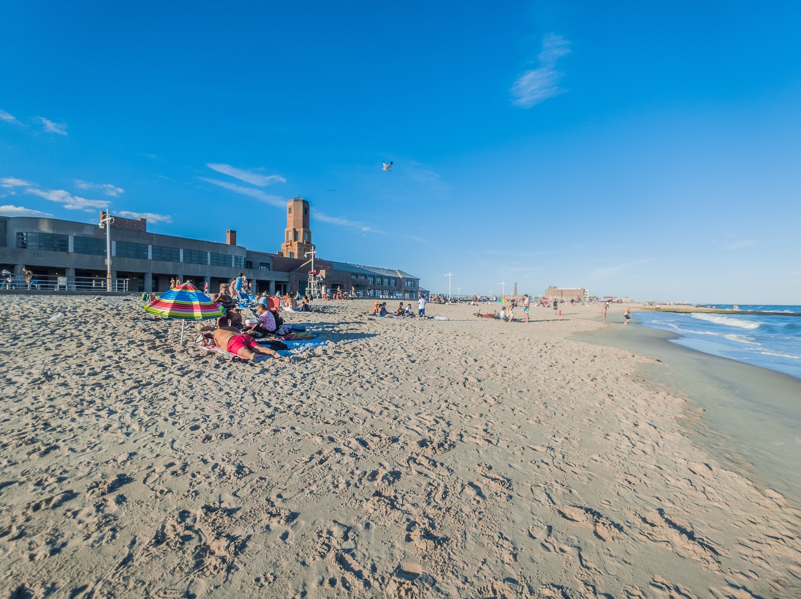 Foto von Jacob Riis Park Beach mit sehr sauber Sauberkeitsgrad