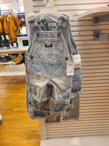 Shopping Mall «Lake Success Shopping Center», reviews and photos, 1526 Union Tpke, New Hyde Park, NY 11040, USA