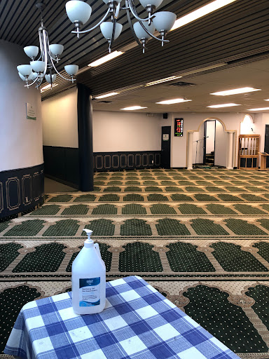 Masjid Bilal - Winnipeg Islamic Centre مسجد