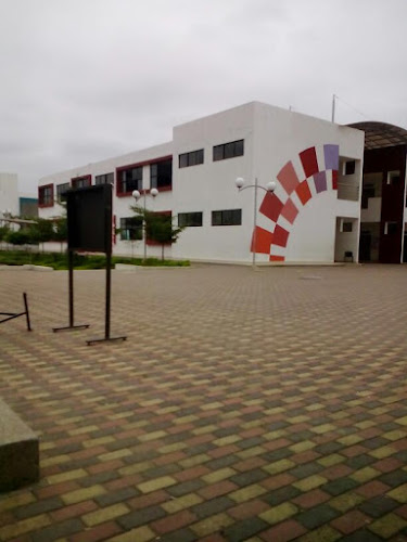 Colegio Fiscal "28 de mayo" (Réplica) - Guayaquil