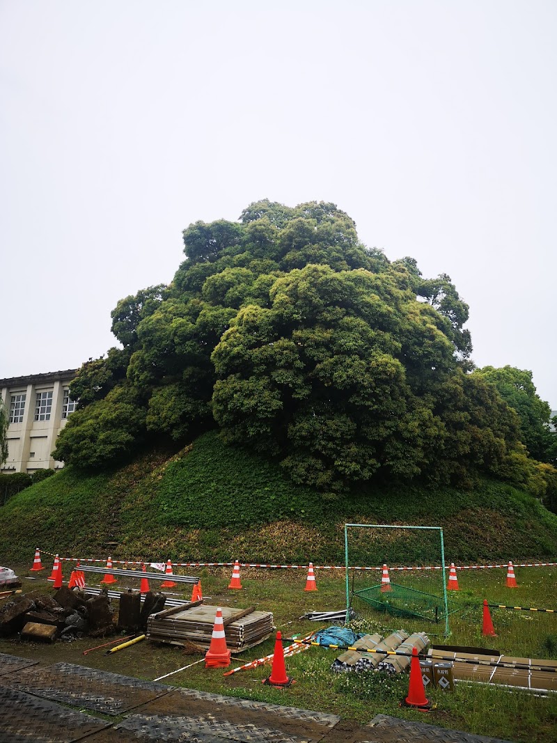 稲荷塚古墳