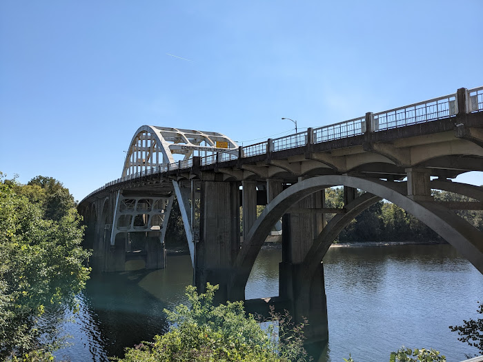 Museum near Luxury Inn & Suites