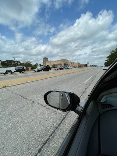 Coffee Shop «Starbucks», reviews and photos, 2751 N Mayfair Rd A, Wauwatosa, WI 53222, USA