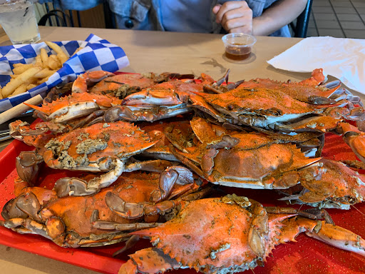 Seafood Restaurant «Hilltop Crab House», reviews and photos, 8980 Gap Newport Pike, Toughkenamon, PA 19374, USA