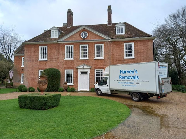 Harveys removals - Moving company