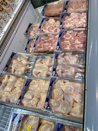 Grocery Store «Whole Foods Market», reviews and photos, 94 Derby St, Hingham, MA 02043, USA