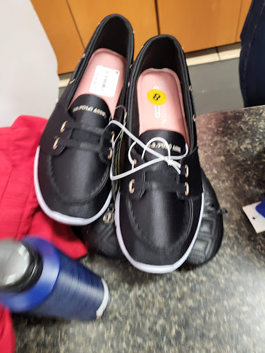 Clothing Store «Burlington Coat Factory», reviews and photos, 80 Boston Post Rd, Orange, CT 06477, USA