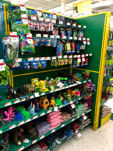 Pet Supply Store «Pet Supplies Plus», reviews and photos, 5092 Mayfield Rd, Lyndhurst, OH 44124, USA