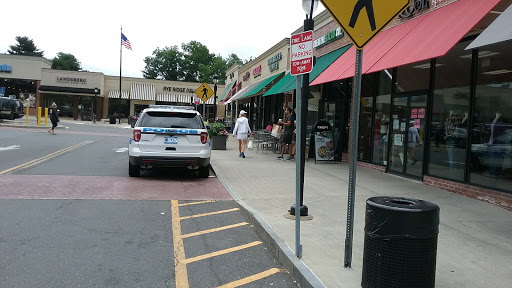 Shopping Mall «Rye Ridge Shopping Center», reviews and photos, 142 S Ridge St, Rye Brook, NY 10573, USA
