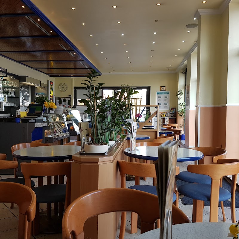 Eiscafe - Bistro "Cappuccino"