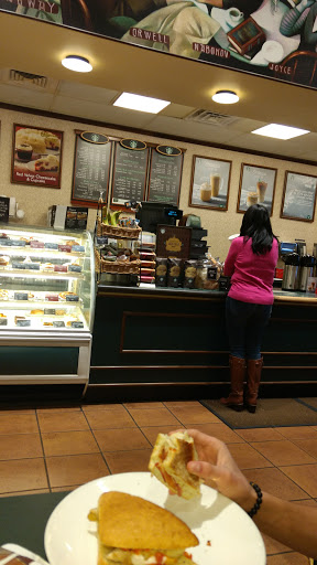 Book Store «Barnes & Noble», reviews and photos, 444 Broadway, Saugus, MA 01906, USA