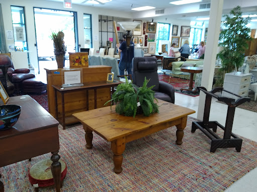 Thrift Store «Charity Guild of Catholic Women», reviews and photos, 1203 Lovett Blvd, Houston, TX 77006, USA