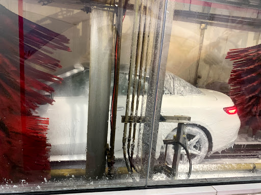 Car Wash «Central Park Auto Wash», reviews and photos, 975 Midland Ave, Yonkers, NY 10704, USA