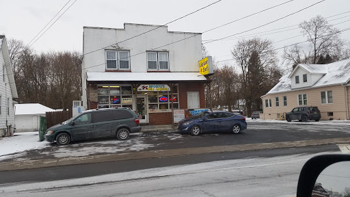 Liquor Store «L & L Package Store & Deli», reviews and photos, 264 US-46, Mine Hill Township, NJ 07803, USA
