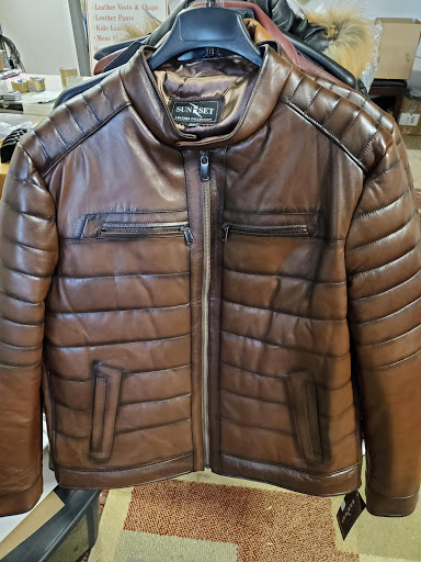 Leather Coats Store «SUNSET LEATHER», reviews and photos, 101 Airport Rd, Hartford, CT 06114, USA