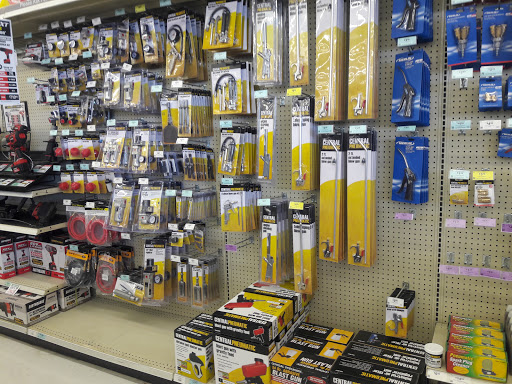 Hardware Store «Harbor Freight Tools», reviews and photos, 3050 N Josey Ln #106, Carrollton, TX 75007, USA