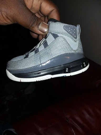 Thrift Store «Goodwill Retail Store», reviews and photos, 514 Waughtown St, Winston-Salem, NC 27127, USA