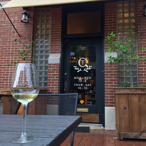 Wine Bar «The Carriage Wine and Market», reviews and photos, 121 E Mobile St, Florence, AL 35630, USA