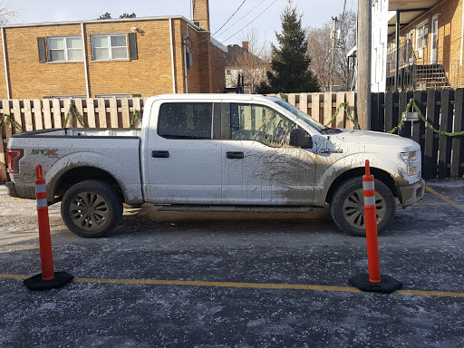 Car Wash «Northwest Auto Wash & Detail Center», reviews and photos, 900 Euclid Ave, Arlington Heights, IL 60005, USA