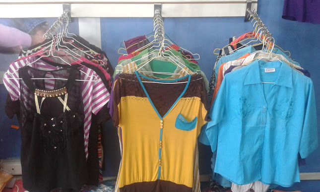 Family Clothing 593 - Tienda de ropa