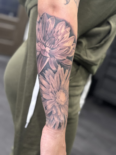 Explore last name tattoos ideas, creative tattoo ideas in San Diego, available at Hustle Tattoo & Piercing Studio