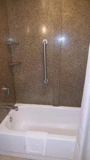 Hotel «Embassy Suites by Hilton Seattle North Lynnwood», reviews and photos, 20610 44th Ave W, Lynnwood, WA 98036, USA