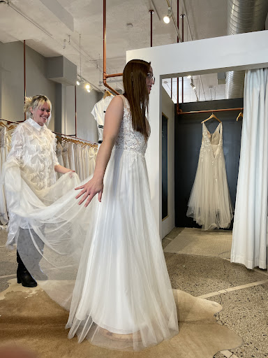 Bridal Shop «a&bé bridal shop minneapolis», reviews and photos, 1607 Hennepin Ave, Minneapolis, MN 55403, USA