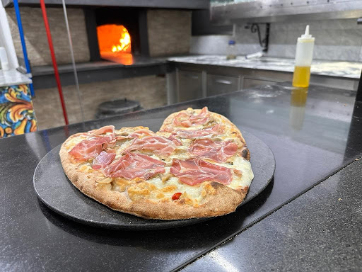 Al bivio pizzeria da asporto in Lentini, Libero consorzio comunale di Siracusa