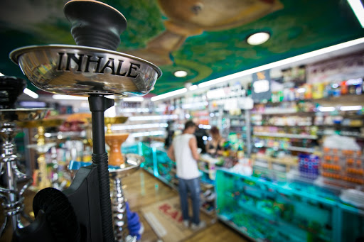 Tobacco Shop «Vape & Smoke Shop - Pines», reviews and photos, 2072 N University Dr, Pembroke Pines, FL 33024, USA