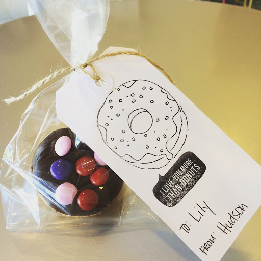 Donut Shop «Peace Love & Little Donuts», reviews and photos, 3106 Tamiami Trail N, Naples, FL 34103, USA