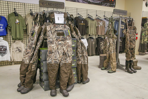 Sporting Goods Store «Pacific Flyway Supplies- Sporting Goods and Ammo», reviews and photos, 1690 N Lincoln St, Dixon, CA 95620, USA