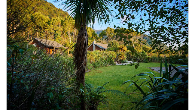 Comments and reviews of Paparoa Beach Hideaway and Hot Tub