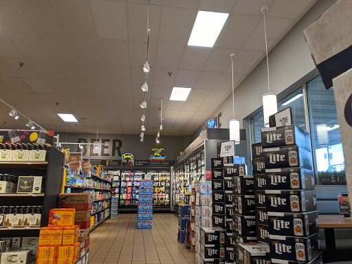 Grocery Store «Giant Food Stores», reviews and photos, 450 E Main St, Middletown, PA 17057, USA