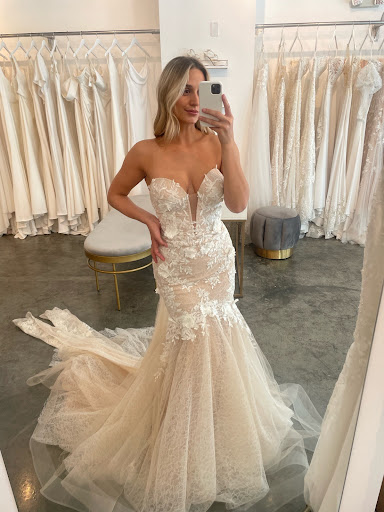 Bridal Shop «Blush Bridal Sarasota», reviews and photos, 1409 1st St Unit A, Sarasota, FL 34236, USA