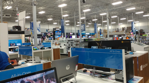 Electronics Store «Best Buy», reviews and photos, 2300 S Christopher Columbus Blvd, Philadelphia, PA 19148, USA