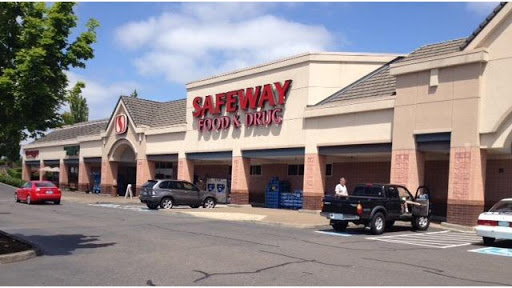 Safeway Pharmacy, 22000 Salamo Rd, West Linn, OR 97068, USA, 