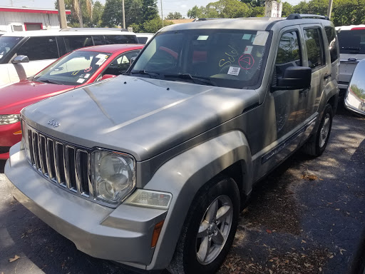 Used Car Dealer «Donny Mills Auto Sales», reviews and photos, 450 E Bay Dr, Largo, FL 33770, USA