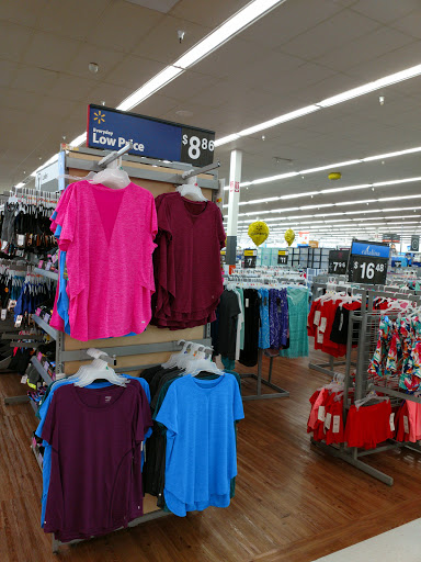 Discount Store «Walmart», reviews and photos, 3300 Crain Hwy, Bowie, MD 20716, USA