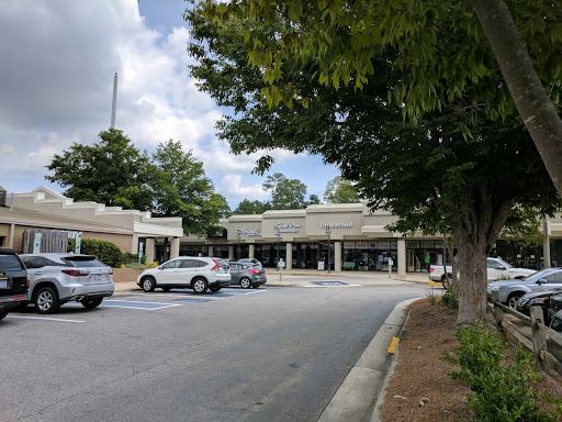 Pet Supply Store «Unleashed the Dog & Cat Store», reviews and photos, 7414 Creedmoor Rd, Raleigh, NC 27613, USA