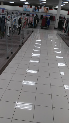 Clothing Store «Burlington Coat Factory», reviews and photos, 155 US-130, Cinnaminson, NJ 08077, USA