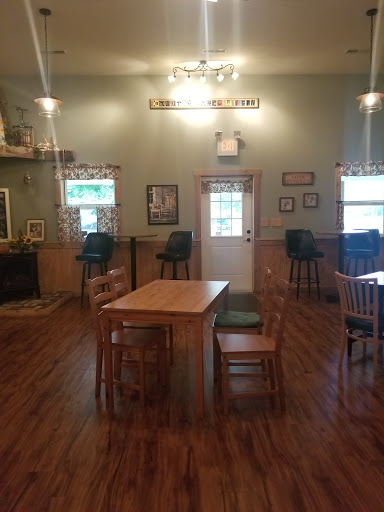 Winery «Country Porch Winery», reviews and photos, 2282 Wilson Sharpsville Rd, Cortland, OH 44410, USA