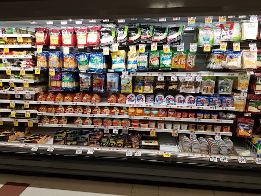 Grocery Store «Stop & Shop», reviews and photos, 760 Villa Ave, Fairfield, CT 06824, USA