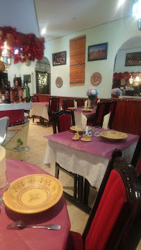 Atmosphère du Restaurant marocain Restaurant l'Atlas à Bagnères-de-Luchon - n°8